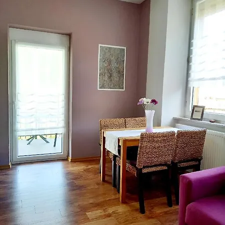 Ferienweingut Gansen / Hochgenuss 1 *